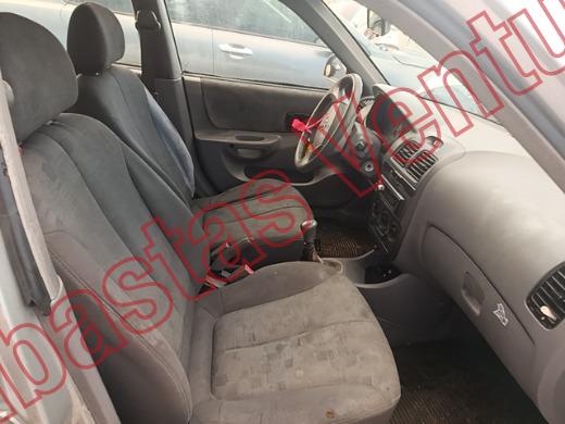 DODGE VERNA 2005, foto 12 de 19