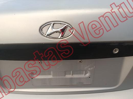 DODGE VERNA 2005, foto 19 de 19