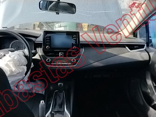 TOYOTA COROLLA 2020, foto 14 de 19