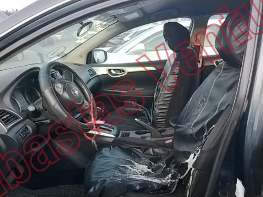 NISSAN SENTRA 2018, foto 17 de 19