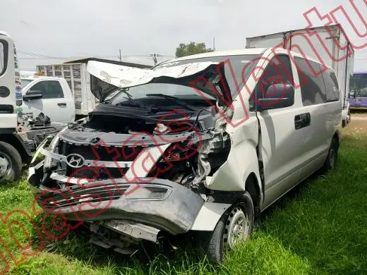 DODGE H100 2010, foto 1 de 19