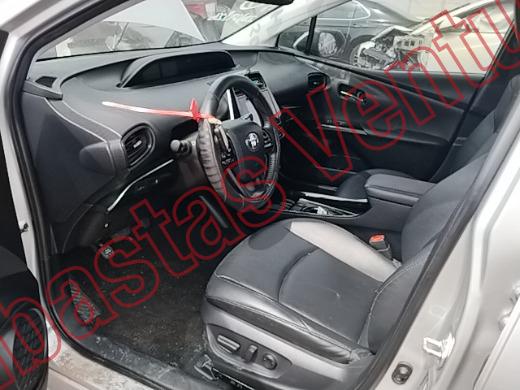 TOYOTA PRIUS 2019, foto 17 de 19