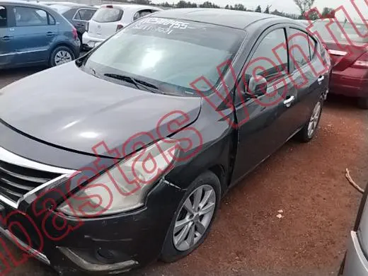 NISSAN VERSA 2015, foto 1 de 19