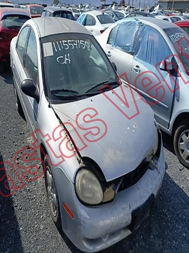 DODGE NEON 2001, foto 3 de 19