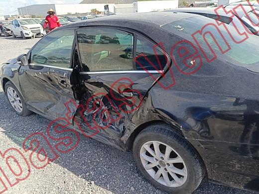VOLKSWAGEN JETTA MK VI 2011, foto 8 de 19