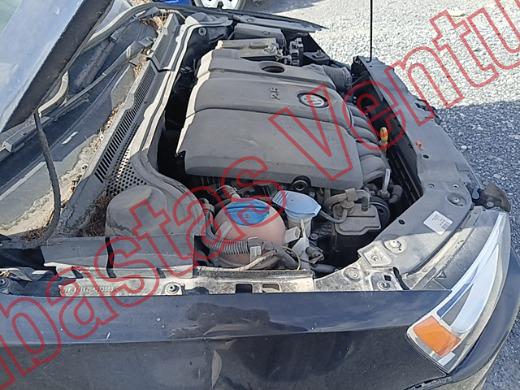 VOLKSWAGEN JETTA MK VI 2011, foto 11 de 19