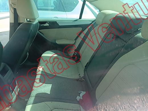 VOLKSWAGEN JETTA MK VI 2011, foto 16 de 19