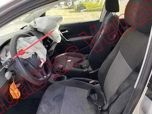 VOLKSWAGEN VENTO 2022, foto 17 de 19