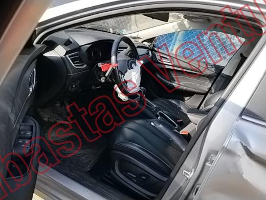 MG MG5 2024, foto 17 de 19