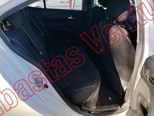 CHEVROLET AVEO 2018, foto 13 de 19