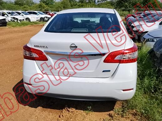 NISSAN SENTRA 2015, foto 6 de 19