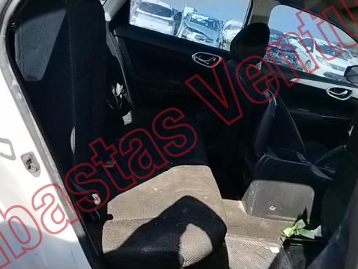NISSAN SENTRA 2015, foto 13 de 19