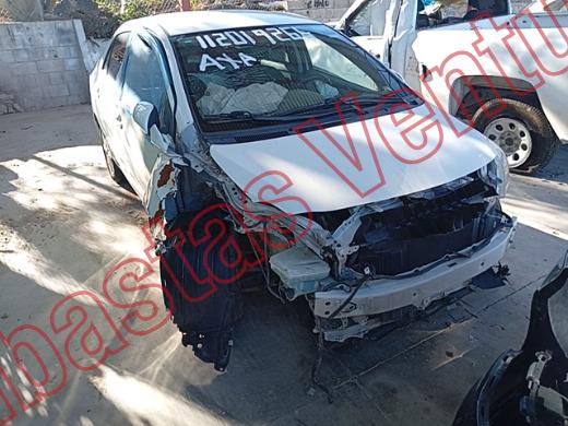 TOYOTA YARIS 2011, foto 3 de 19