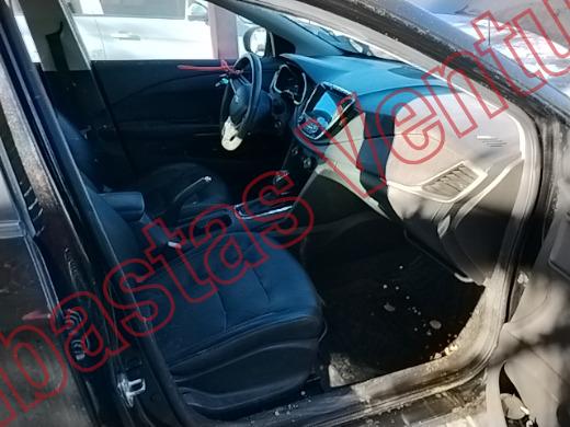CHEVROLET CAVALIER 2019, foto 12 de 19