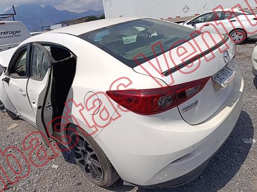 MAZDA MAZDA 3 2015, foto 7 de 19