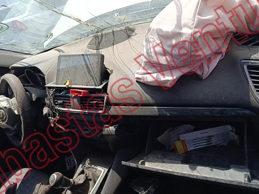 MAZDA MAZDA 3 2015, foto 14 de 19