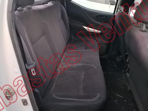 NISSAN NP300 2017, foto 13 de 19