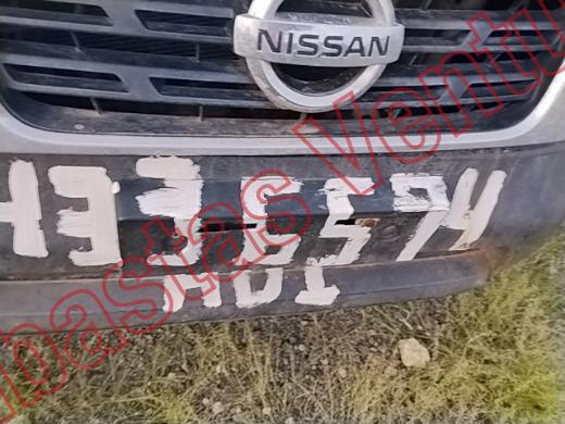 NISSAN NP300 2017, foto 18 de 19