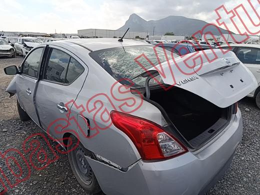 NISSAN VERSA 2018, foto 7 de 19