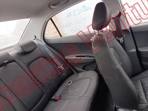 HYUNDAI GRAND I10 2017, foto 13 de 19