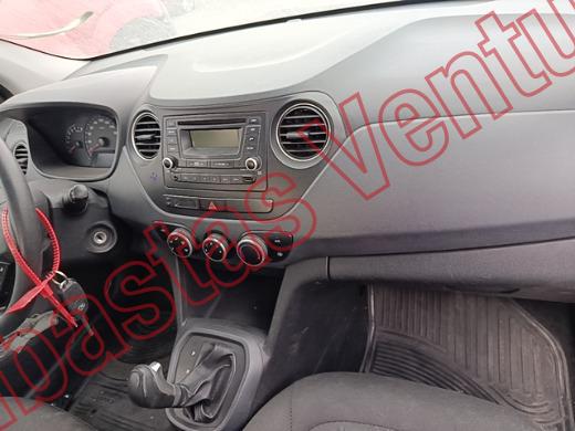 HYUNDAI GRAND I10 2017, foto 14 de 19