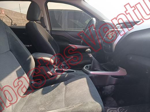NISSAN NP 300 2018, foto 12 de 19
