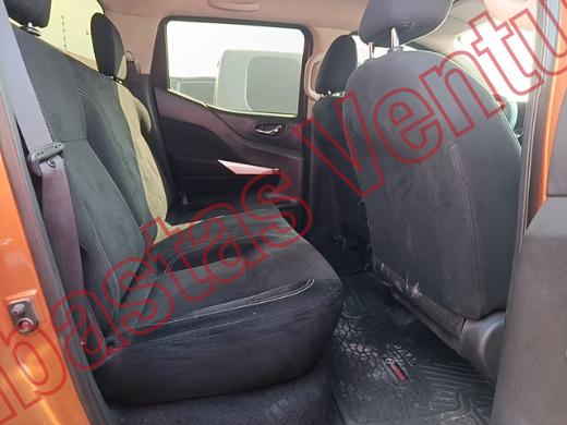 NISSAN NP 300 2018, foto 13 de 19