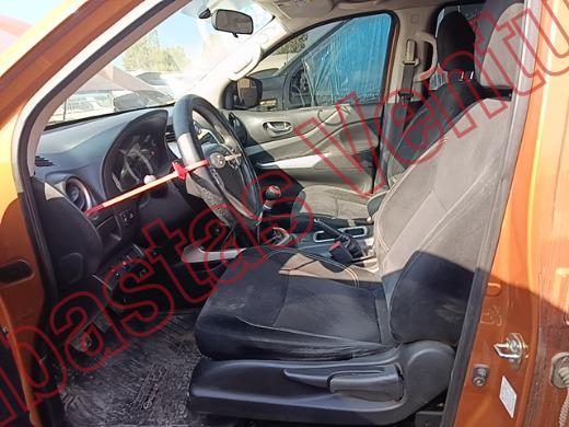 NISSAN NP 300 2018, foto 17 de 19
