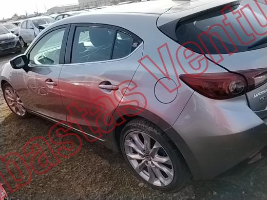 MAZDA 3 2015, foto 8 de 19