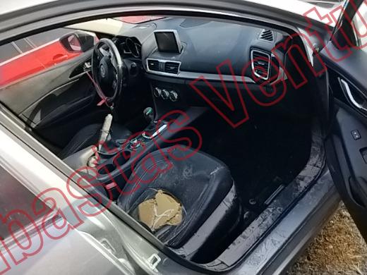 MAZDA 3 2015, foto 12 de 19
