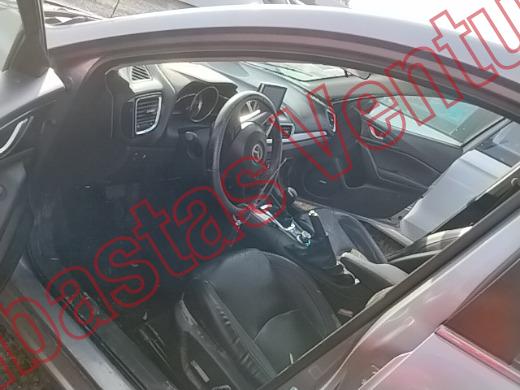 MAZDA 3 2015, foto 17 de 19