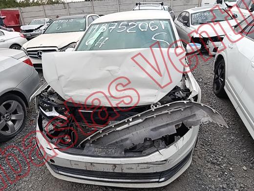 VOLKSWAGEN VENTO 2017, foto 2 de 19