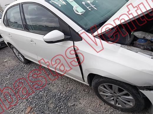 VOLKSWAGEN VENTO 2017, foto 4 de 19
