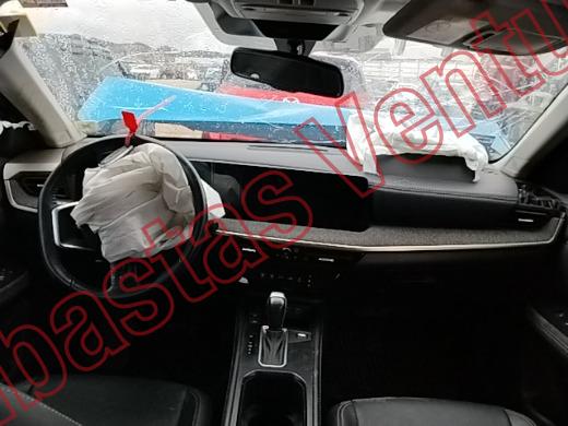 NISSAN KICKS 2025, foto 14 de 19
