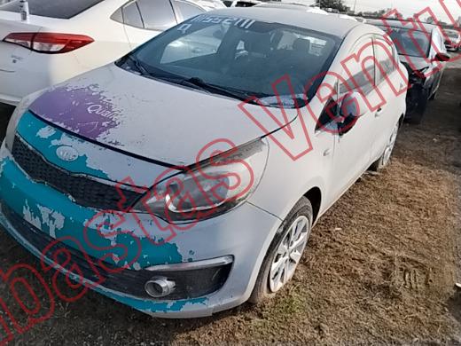 KIA RIO 2017, foto 1 de 19