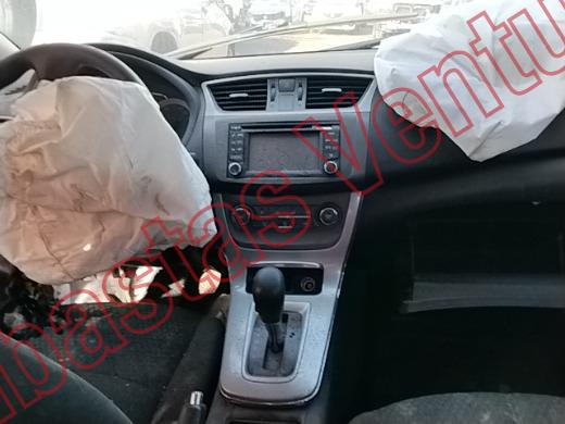 NISSAN SENTRA 2015, foto 14 de 19