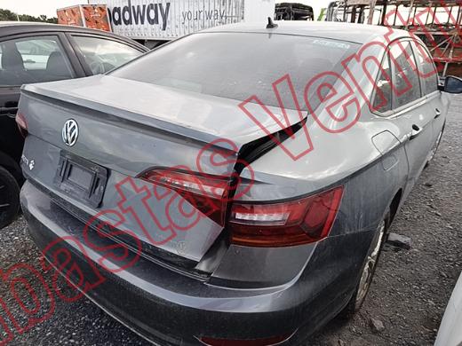 VOLKSWAGEN JETTA 2019, foto 5 de 19