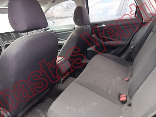 VOLKSWAGEN JETTA 2019, foto 16 de 19
