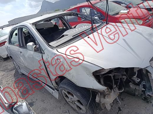 TOYOTA COROLLA 2005, foto 3 de 19