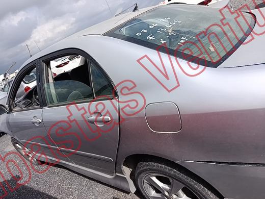 TOYOTA COROLLA 2005, foto 8 de 19