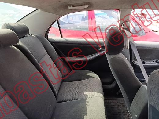 TOYOTA COROLLA 2005, foto 13 de 19