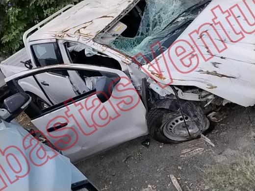 NISSAN FRONTIER 2021, foto 4 de 19