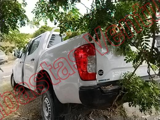 NISSAN FRONTIER 2021, foto 7 de 19