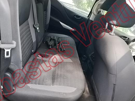 NISSAN FRONTIER 2021, foto 13 de 19
