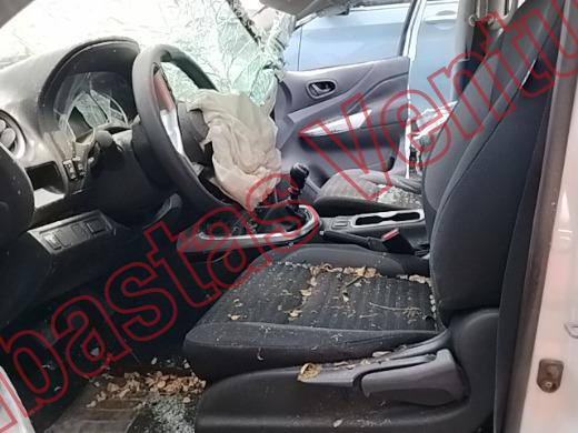 NISSAN FRONTIER 2021, foto 17 de 19