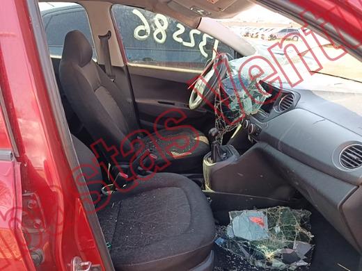 HYUNDAI GRAND I10 2016, foto 12 de 19