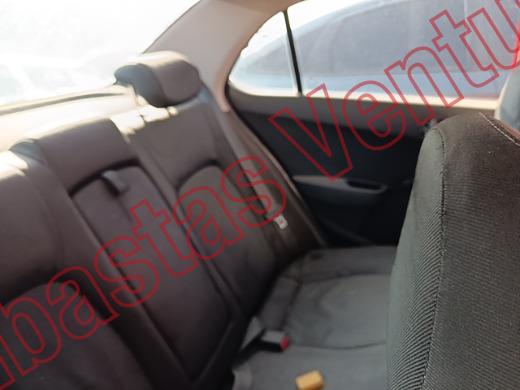 HYUNDAI GRAND I10 2016, foto 13 de 19