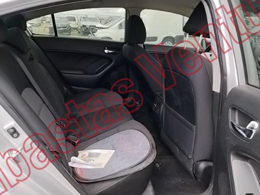 KIA FORTE   2016, foto 13 de 19