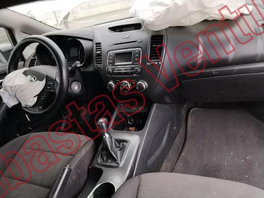 KIA FORTE   2016, foto 14 de 19