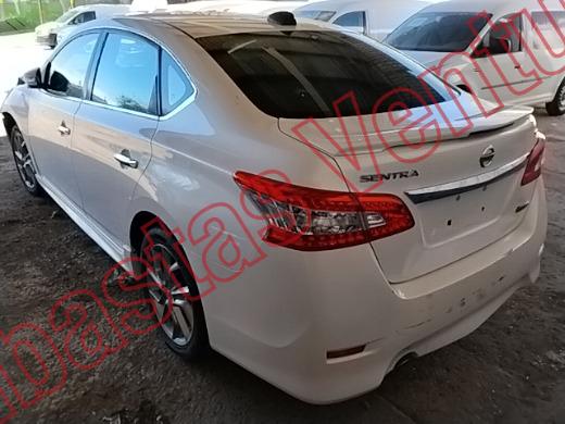 NISSAN SENTRA 2016, foto 7 de 19